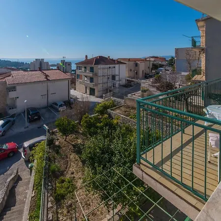 Besker Διαμέρισμα Μακάρσκα